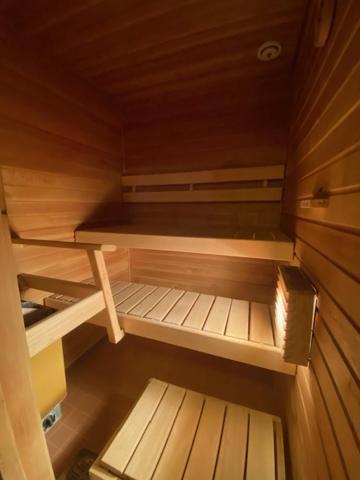 Apartment Kustaava With Sauna โรวานิเอมิ ภายนอก รูปภาพ
